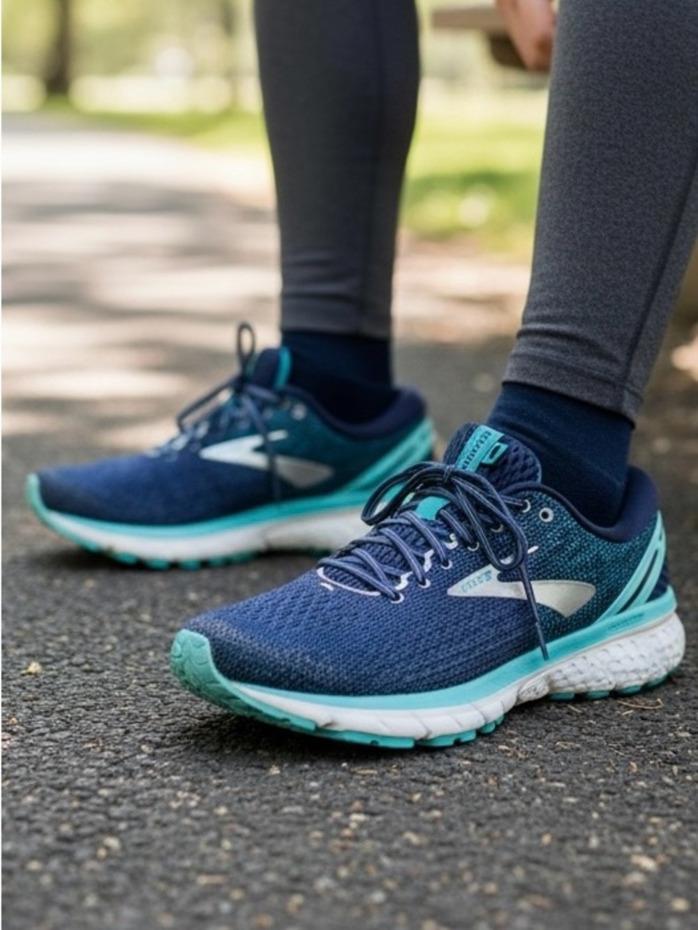 Brooks 11 Running Shoes 1202771B493 Blue Women’s Size 9.5 Blue Athletic